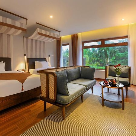 The Blossom Hoi An Ocean Front Hotel & Spa Esterno foto