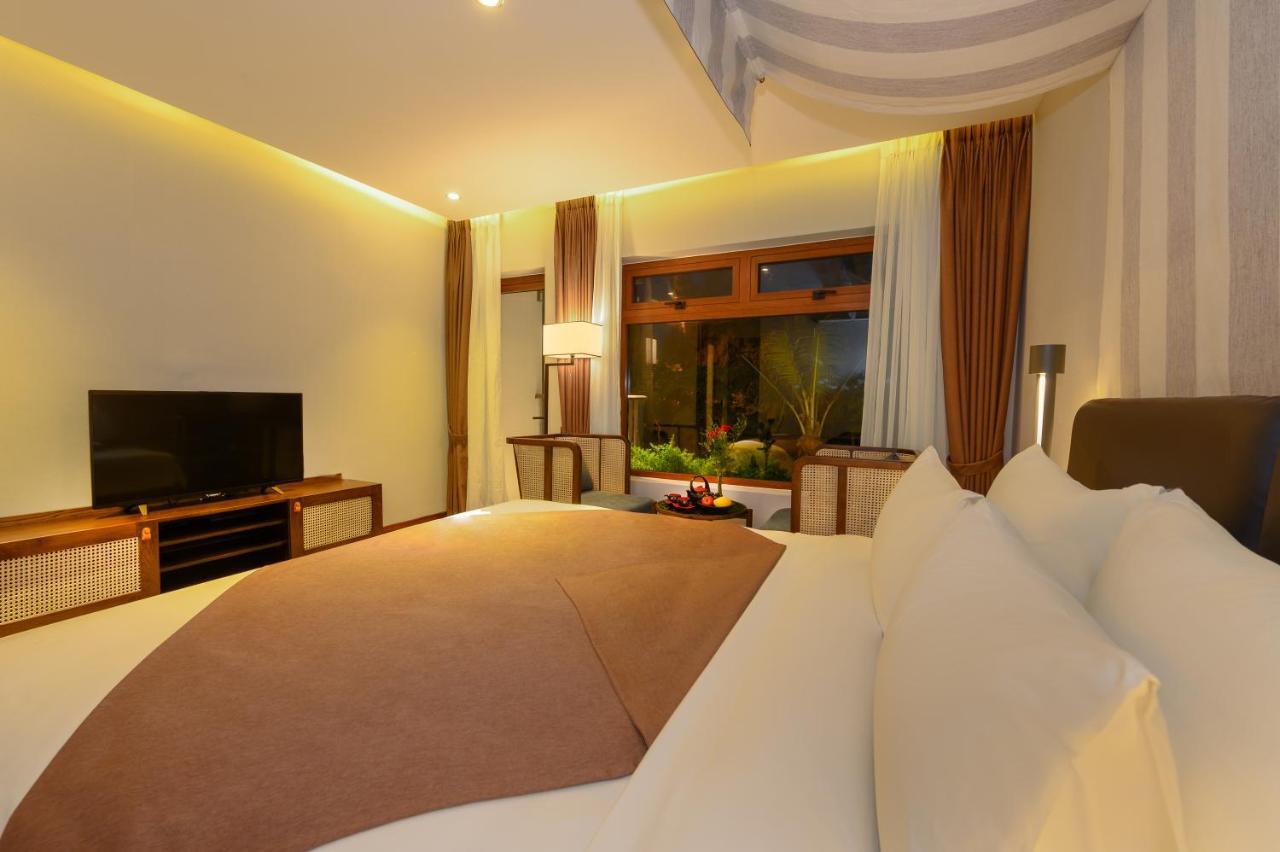 The Blossom Hoi An Ocean Front Hotel & Spa Esterno foto