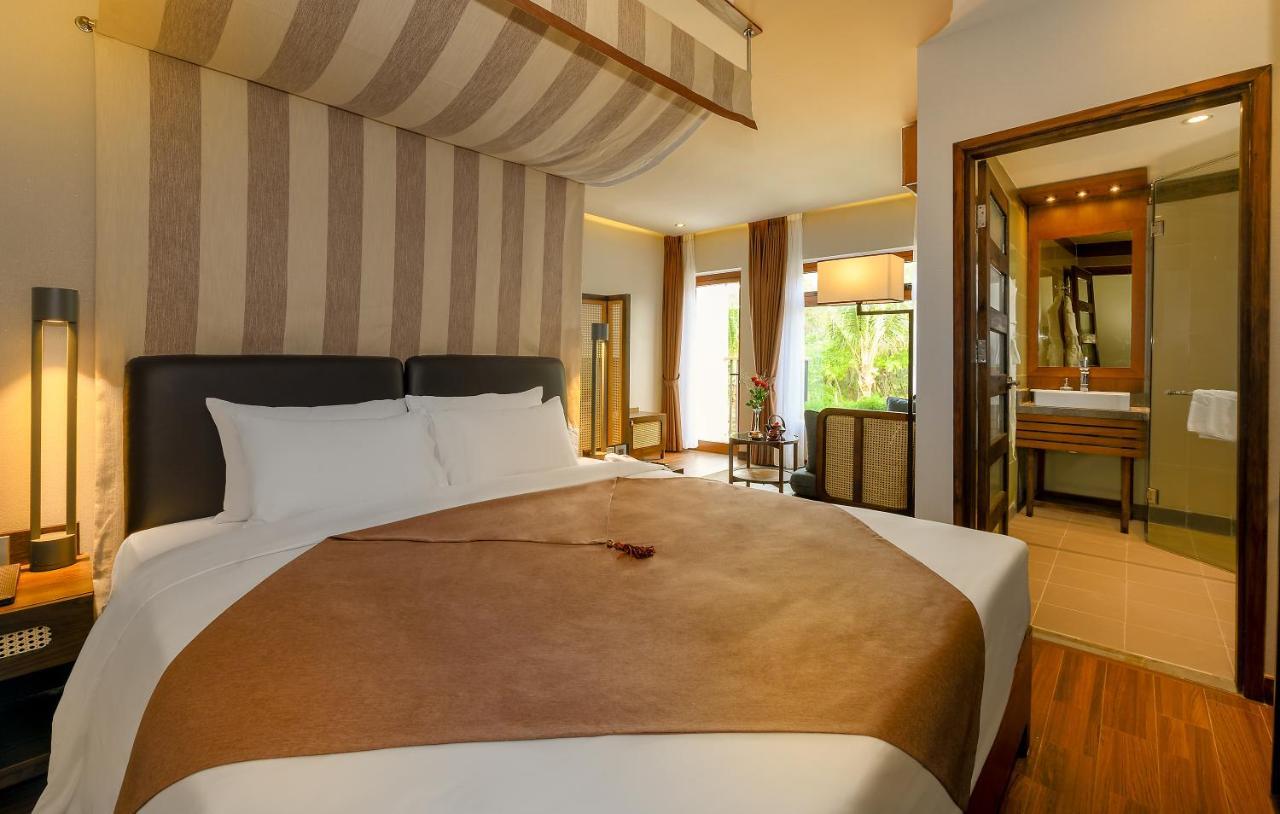 The Blossom Hoi An Ocean Front Hotel & Spa Esterno foto