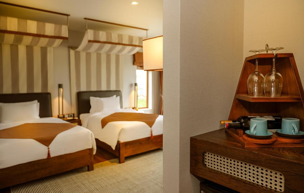 The Blossom Hoi An Ocean Front Hotel & Spa Esterno foto