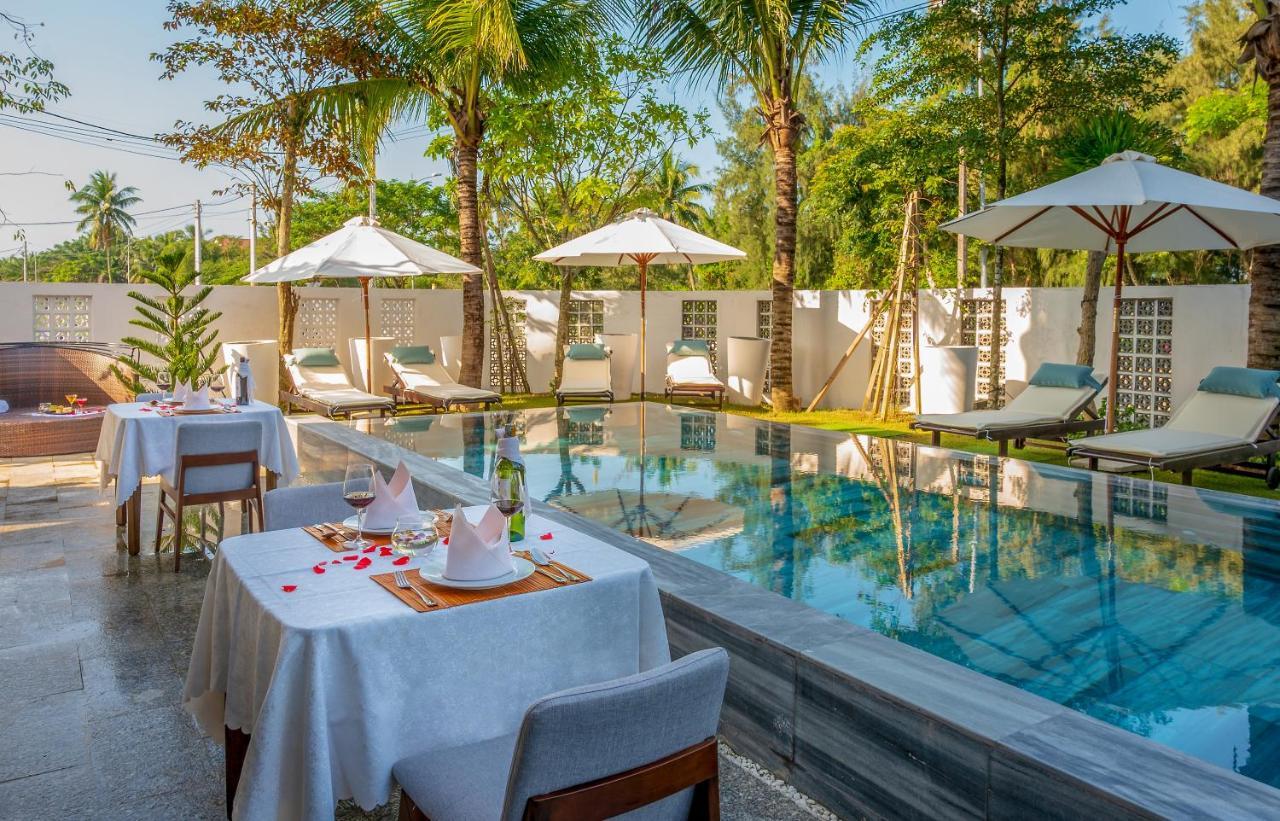The Blossom Hoi An Ocean Front Hotel & Spa Esterno foto